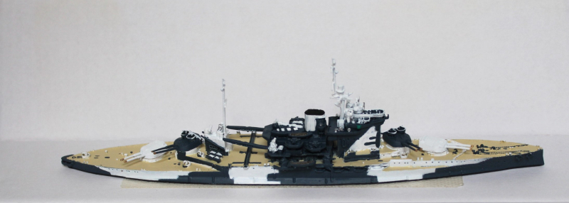 Schlachtschiff "Warspite" getarnt Decksbemalung (1 St.) GB 1943 Neptun T 1104BS